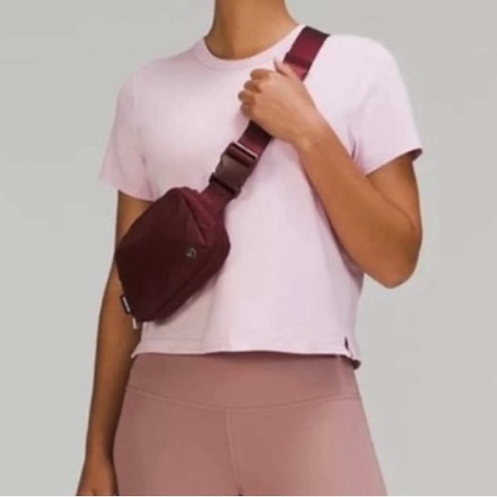 Lululemon Everywhere Belt Bag Red Merlot
